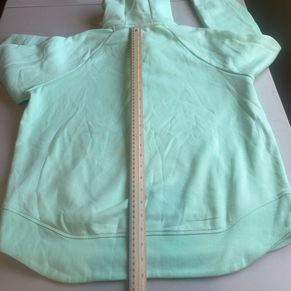 NWOT Under Armour Green Lightweight Pullover Sweater - Picture 4 of 10